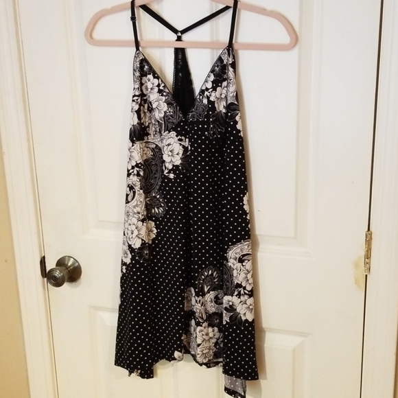 Secret Treasures Other - 💞Pretty, Cute Lightweight Chemise Lace Nightie!